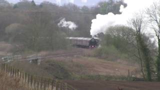 preview picture of video '70013 Oliver Cromwell On The SRPS Forth Circle Railtour Passing Kilbagie On 18/4/10'