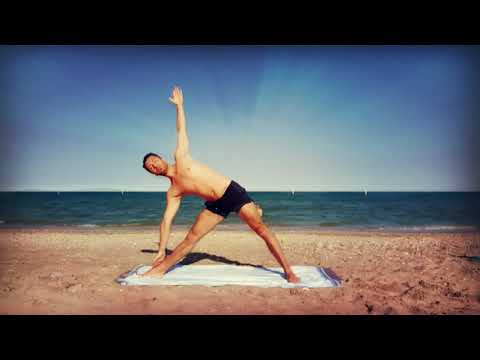 Saluto alla Luna Yoga