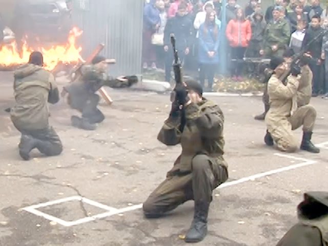 Школе «Мужество» 28 лет