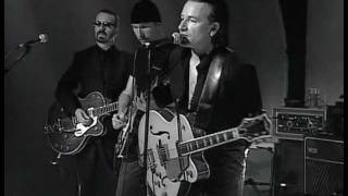 U2 - Peace On Earth/Walk On (from &quot;America: A Tribute to Heroes&quot;)