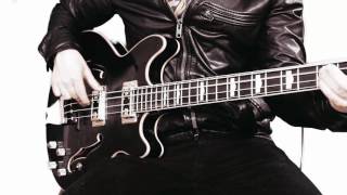 Video thumbnail for Chowny CHB-1 Short Scale Semi-Hollow Bass by Chowny