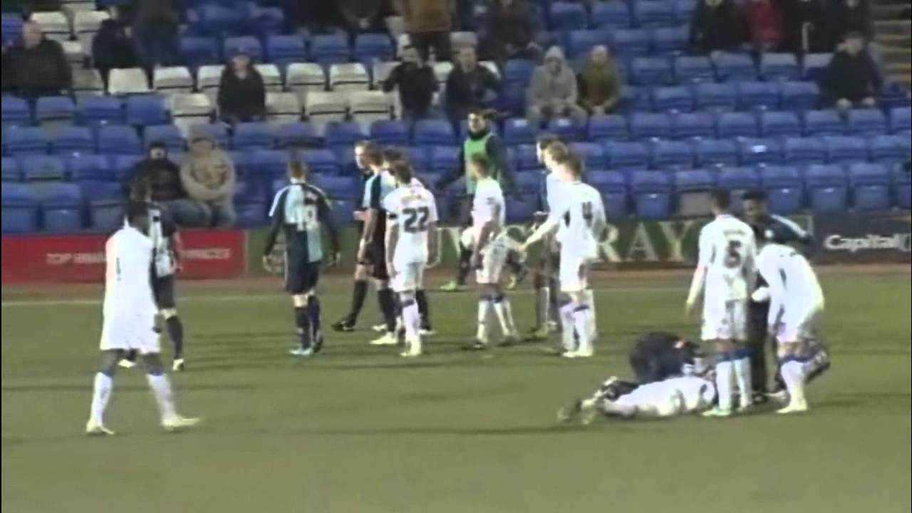RED CARD | Matt McClure sent off after only 3.7 Seconds - YouTube