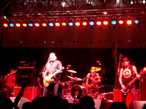 Stiff Little Fingers / Wasted Life @ Ink & Iron 2010