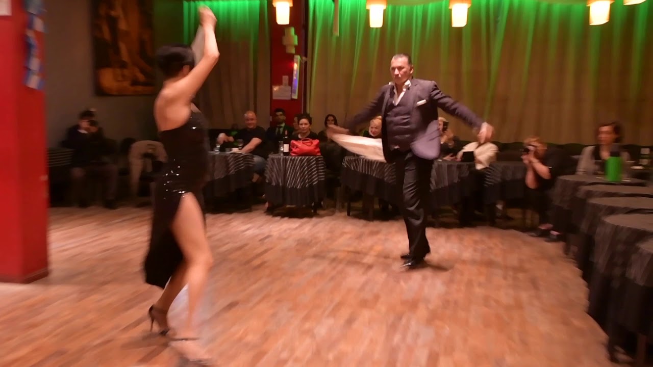 Jesus Velazquez y Natacha Poberaj en Porteño y Bailarin - zamba