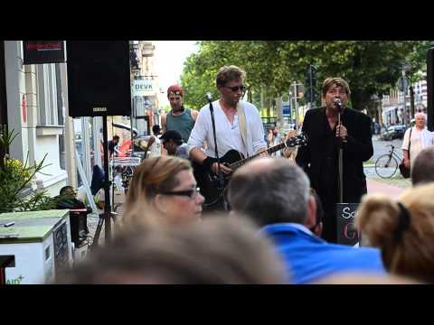 The Russian Doctors: Gefesselt