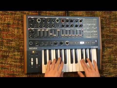 Arturia MiniBrute 2 - Review - MVM #108