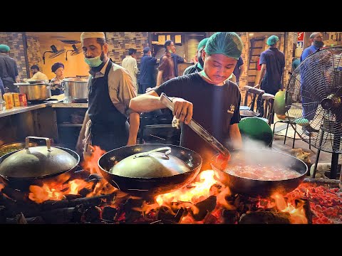 EXTREME STREET FOOD IN KARACHI 🇵🇰 Pakistan Travel