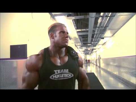 Jay Cutler runs into Ronnie Coleman at 2008 Mr. Olympia