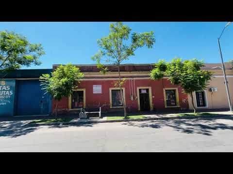 Casa sobre avenida 6 dormitorios y patio Trinidad Flores URUGUAY @Inmobiliaria Menyou #realestate