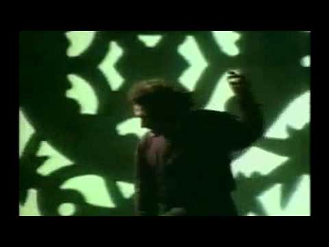 Ross Wilson - Bed of Nails [STEREO HQ in HD Feed]