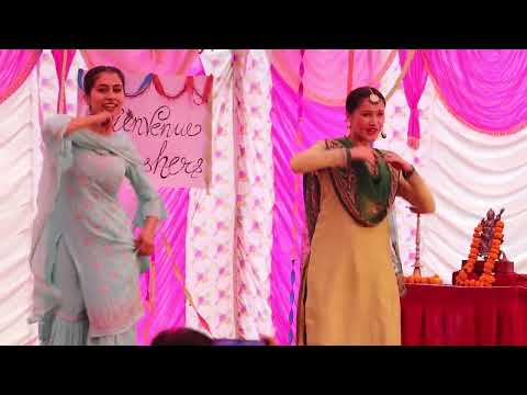 BEST BHANGRA/GIDAA PERFORMANCE ON DIET FEST |Patt lai gaya ,Jhanjhar, multan, ||NEELU CHAUHAN.....||