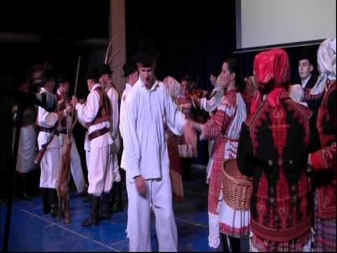 KUD"Bistra-Bistranski kraluši" : Mi smo lovci izdaleka vlovili smo torca ( običaj iz Bistre)