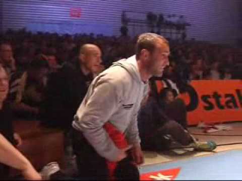 Beitrag der schwäbischen Zeitung zum FINALE DMM 2010 KSV Aalen 05