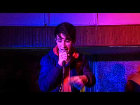 Ballardo rei vs Verbal/ batalla de exhibición/ freestyle league minas/ jornada 1