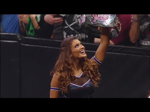 WWE and NBC Universo honor Eve Torres for Hispanic Heritage Month