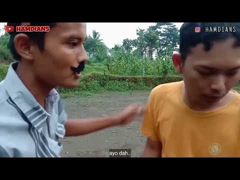 trik-cara-buka-kuncian-ala-kakek-viral-gobak-sodor-komedi-madura