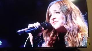 Alisan performs the River on the Voice