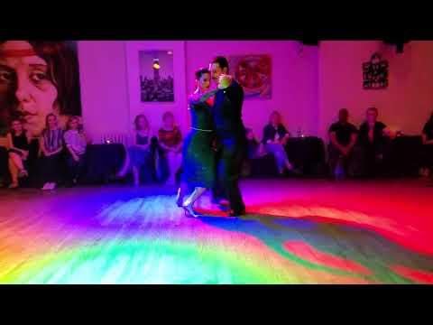 Argentine tango: Florencia Borgnia & Marcos Pereira - La Piba de los Jazmines