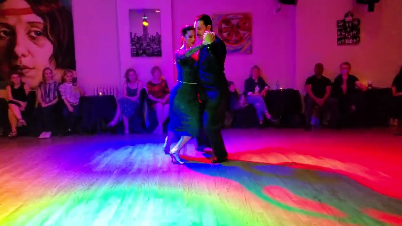 Argentine tango: Florencia Borgnia & Marcos Pereira - La Piba de los Jazmines