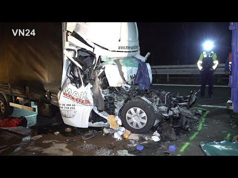 25.01.2022 - VN24 - Schwerer Auffahrunfall auf der A33 in Bad Wünnenberg