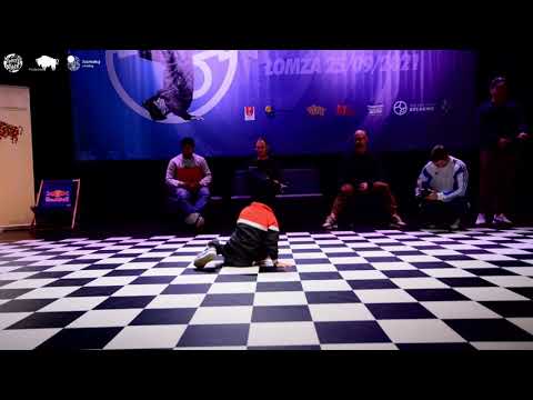 Mistrzostwa Polski Breaking 2021 / Półfinał Bgirls do 8 lat / Bgirl Nela vs Bgirl Pralka