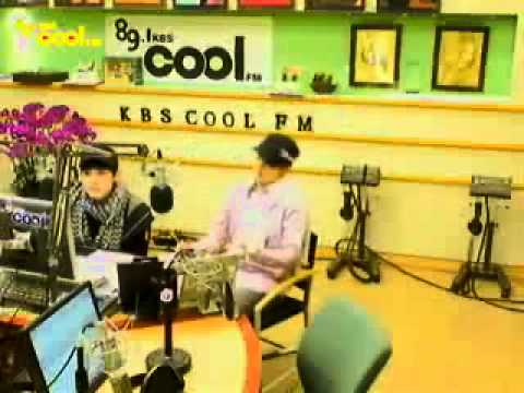 111220 Sukira RYEOSUNG DJ DANCING TO OPPA OPPA!