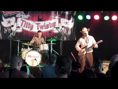 Drugstore Cowboys at Sjock #41 - Guitar Man