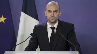 Francia "facilitará" la evacuación de sus nacionales "vulnerables" en Oriente Próximo