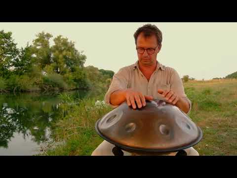 Tobias Bülow plays "Megh" on Handpan - Taopan A2