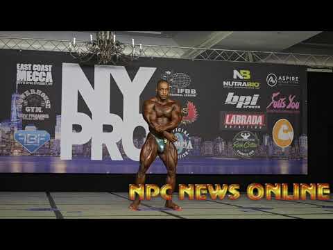 2020 @ifbb_pro_league NY Pro Men's 212  Bodybuilding Winner Bo Lewis Posing Routine.