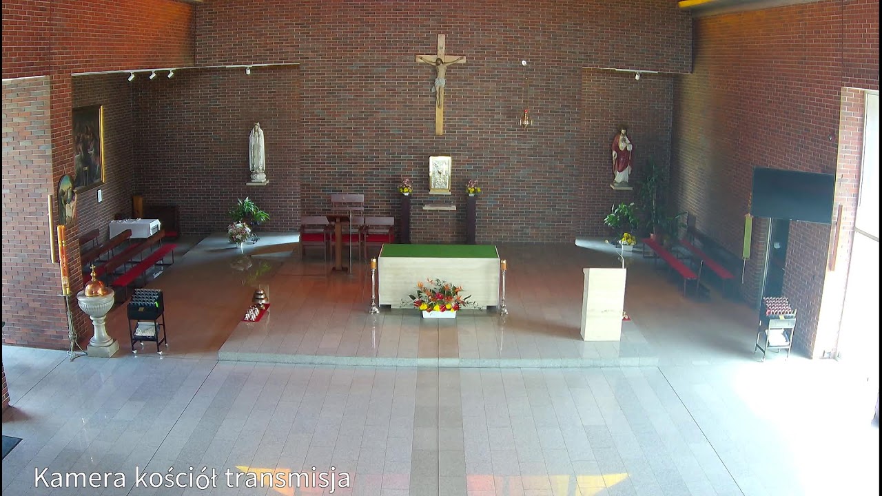 Live webcam view of Corpus Christi Church Altar Cam
