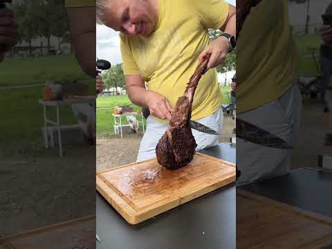 Tomahawksteak mit den Profis ❤️🔥🥩 beim #meatupcgn