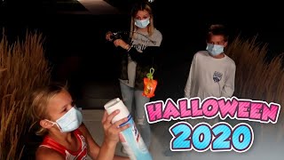 HALLOWEEN IN 2020 BE LIKE 😷 | TYPES OF TRICK OR TREATERS