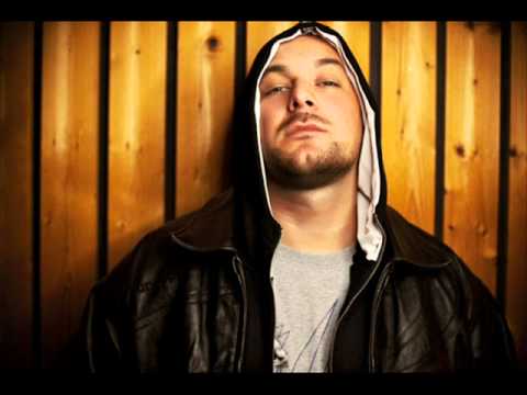 Kool Savas feat KaaS - MoE Mitchel - Franky Kubrick U Ercandize  GeldWelt
