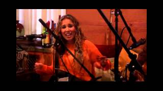 Haley Reinhart & Casey Abrams "My Cake" 2.0