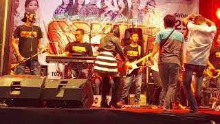 Download lagu Hutang,voc Natasya putri# SONATA live di jombang mp3 Download lagu Hutang,voc Natasya putri# SONATA live di jombang mp3