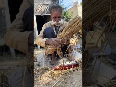 Amazing impossible artwork by a 110-year-old slum dweller 😱