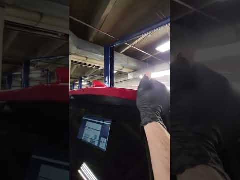 How To Remove Honda CR-V Rear Spoiler 😅👌 Heeyahh! #shorts #tevideos #honda #crv #accesories
