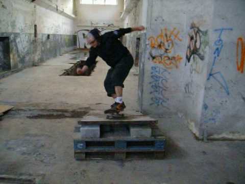 kaczor,hardflip ,spot.