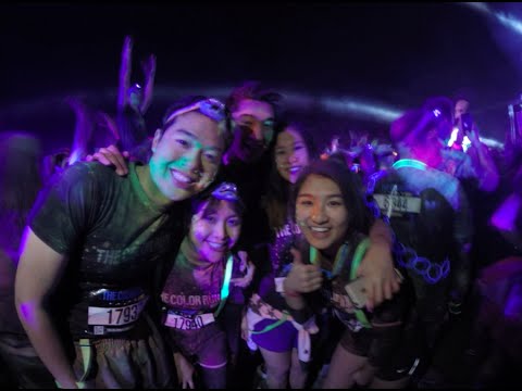 THE COLOUR RUN NIGHT SYDNEY 2015