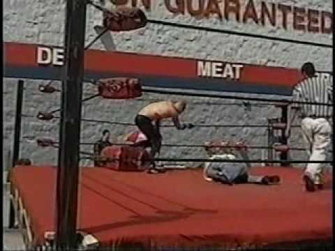 July 2003 - New School CLAYTON COOL vs. Ironman BEN ROSS.wmv