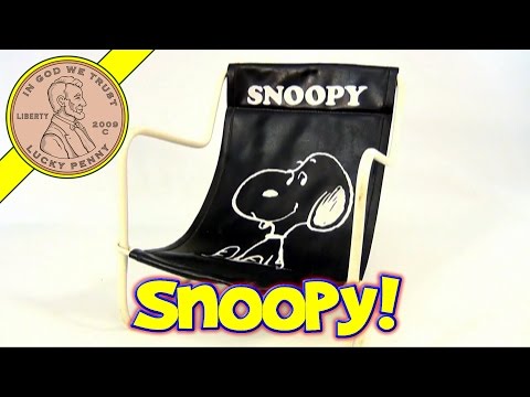 Snoopy Peanuts Vintage 1958 Metal and Vinyl Chair
