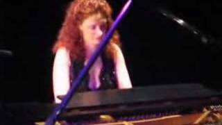Robin Spielberg performs "After the Rain"