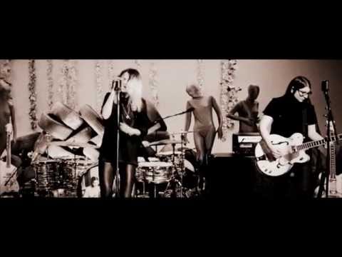 Video thumbnail for Lose The Right