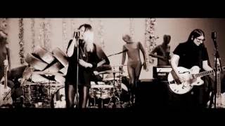 The Dead Weather - Lose the Right