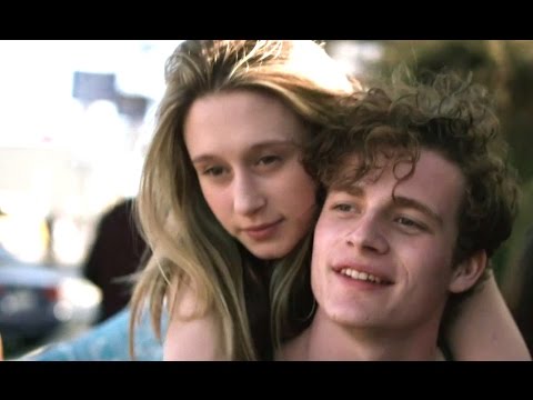 afbeelding 6 Years TRAILER (HD) Taissa Farmiga Romantic Drama Movie 2015