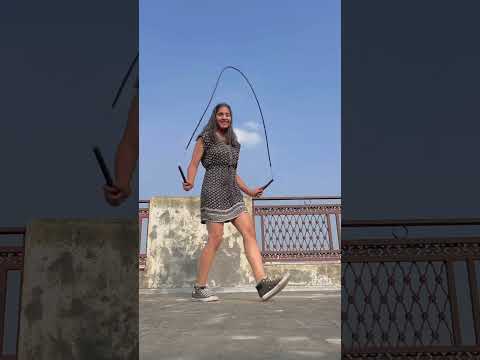 Shuffling #skipping #jumprope #rope #fitness #shufflingdance #shuffle #sportsgirl