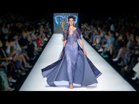 Özlem Süer | Spring Summer 2019 | Mercedes Benz Fashion Week Istanbul