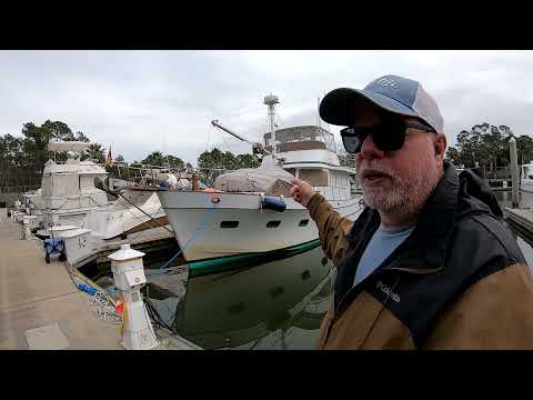 Vintage trawler walk around know what your buying Looking for that loop boat