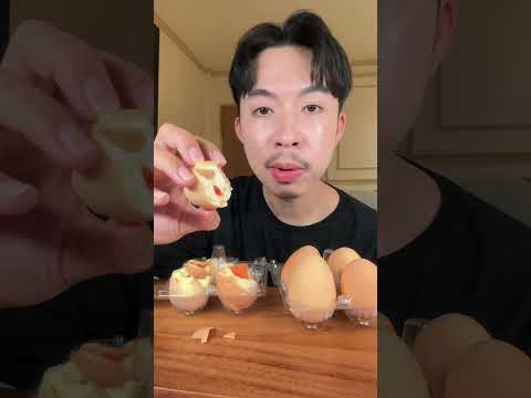 จุ่มช็อกโกแลตไข่